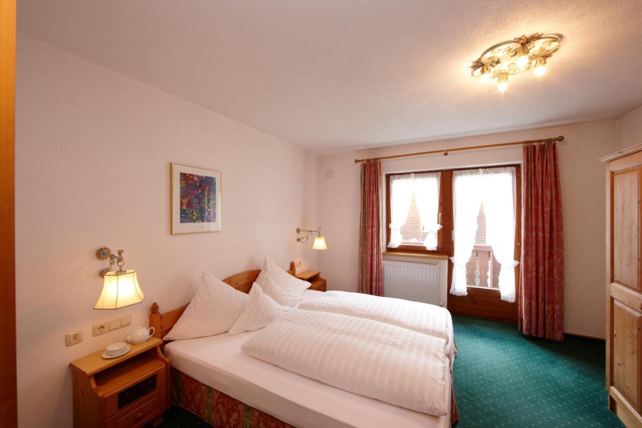 Hotel Gridlon เพทท์นอย อัม อาร์ลแบร์ก ภายนอก รูปภาพ
