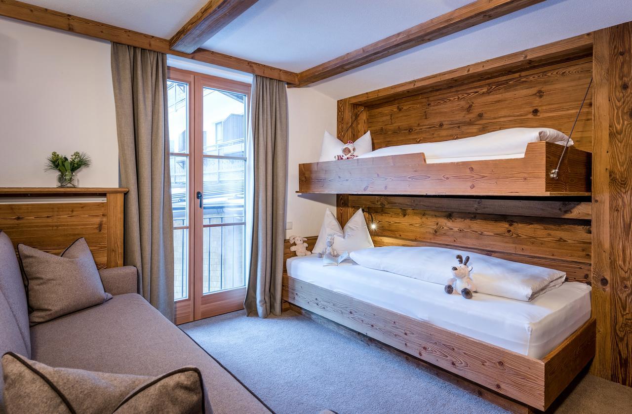 Hotel Gridlon เพทท์นอย อัม อาร์ลแบร์ก ภายนอก รูปภาพ