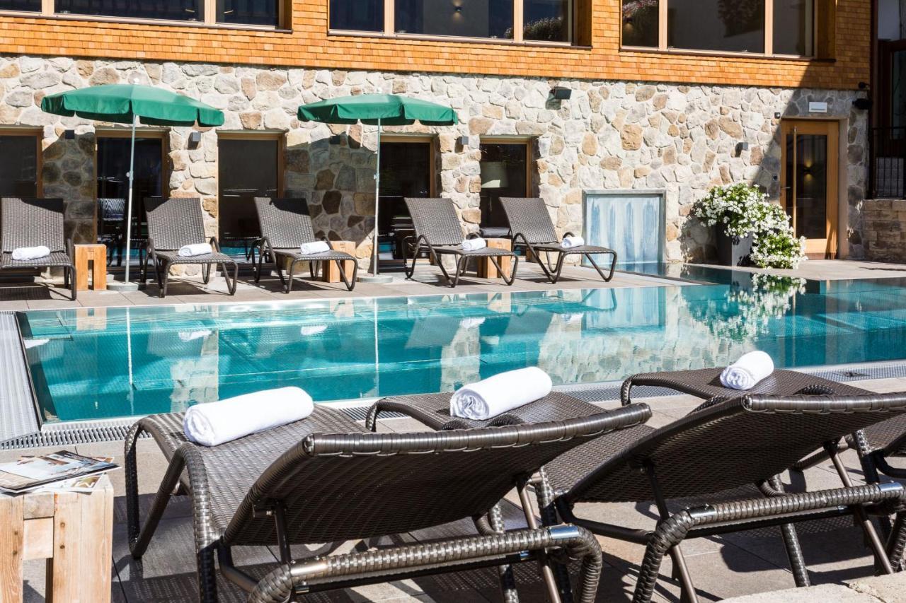 Hotel Gridlon เพทท์นอย อัม อาร์ลแบร์ก ภายนอก รูปภาพ